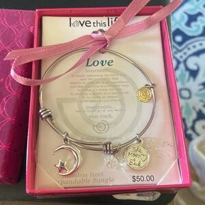 Love this life charm bracelet